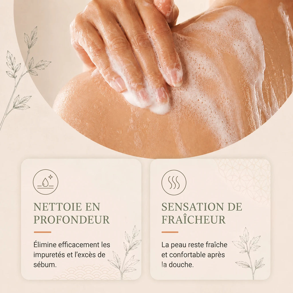Mousse de gel douche au kaki sur l'épaule : nettoie en profondeur, sensation de fraîcheur